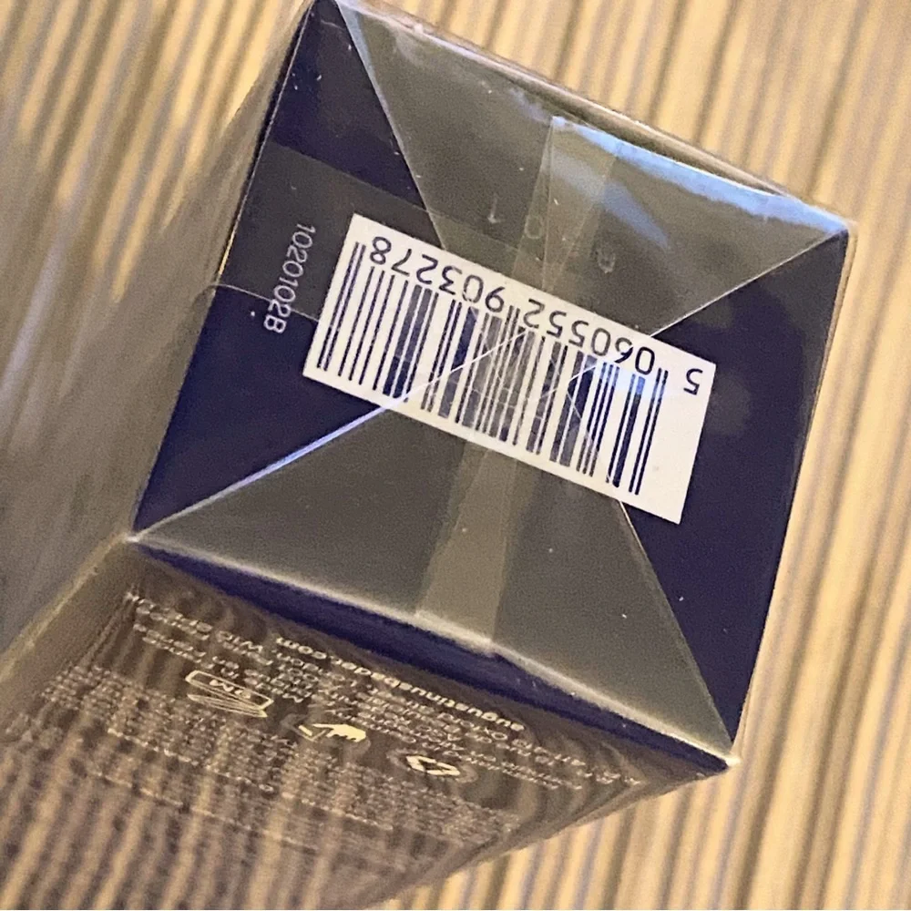 Augustinus Bader The Hair Oil 1oz/30ml Full Size - Picture 3 of 3